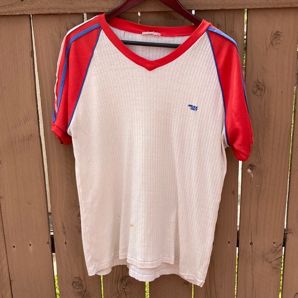 Vintage Other - Vintage "Work Out" V-Neck Shirt